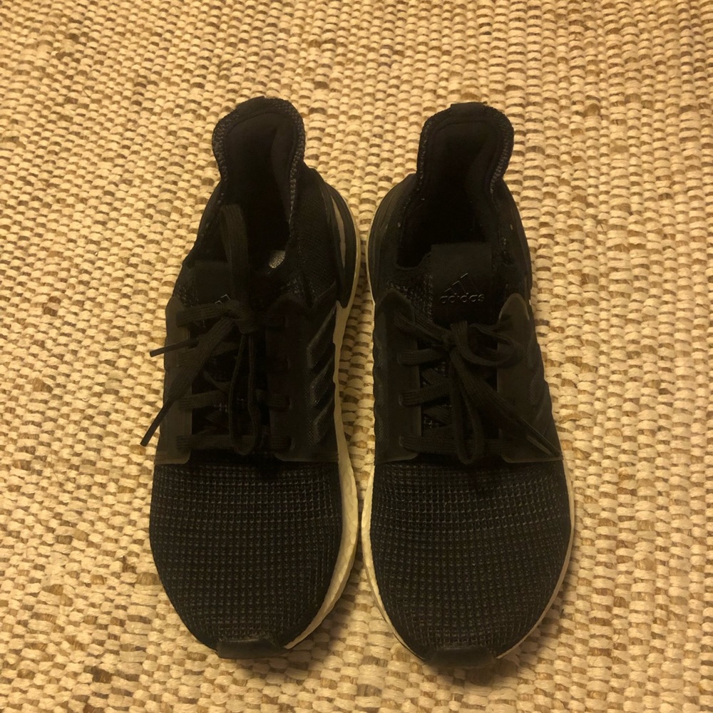 Black Adidas ultra boost womens 8/kids 7